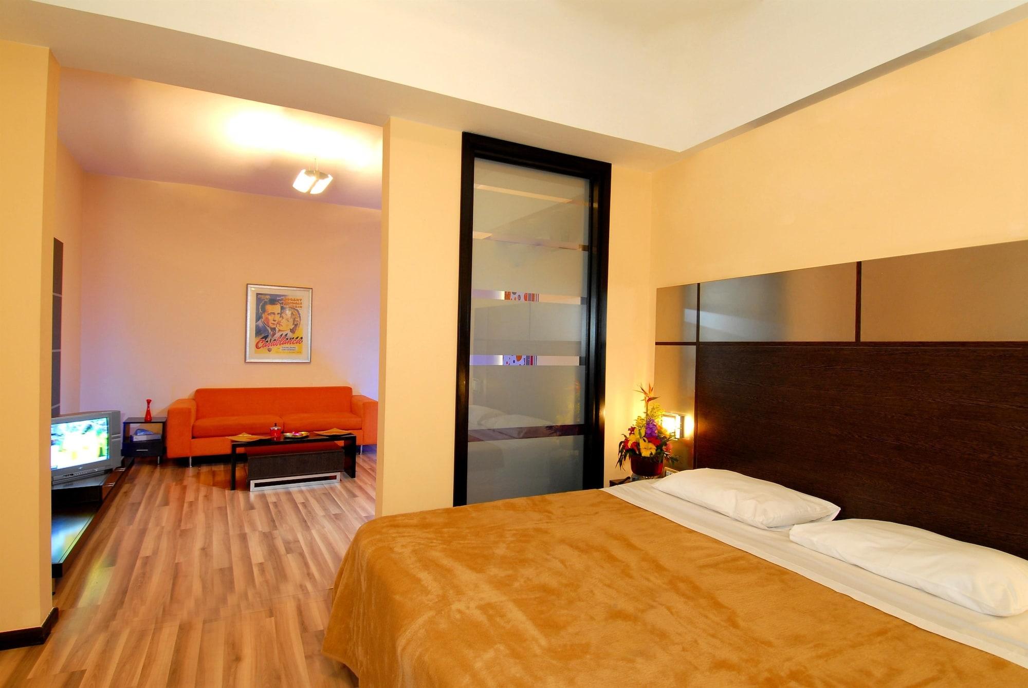 Suite Hotel Chrome - Beirut Bagian luar foto