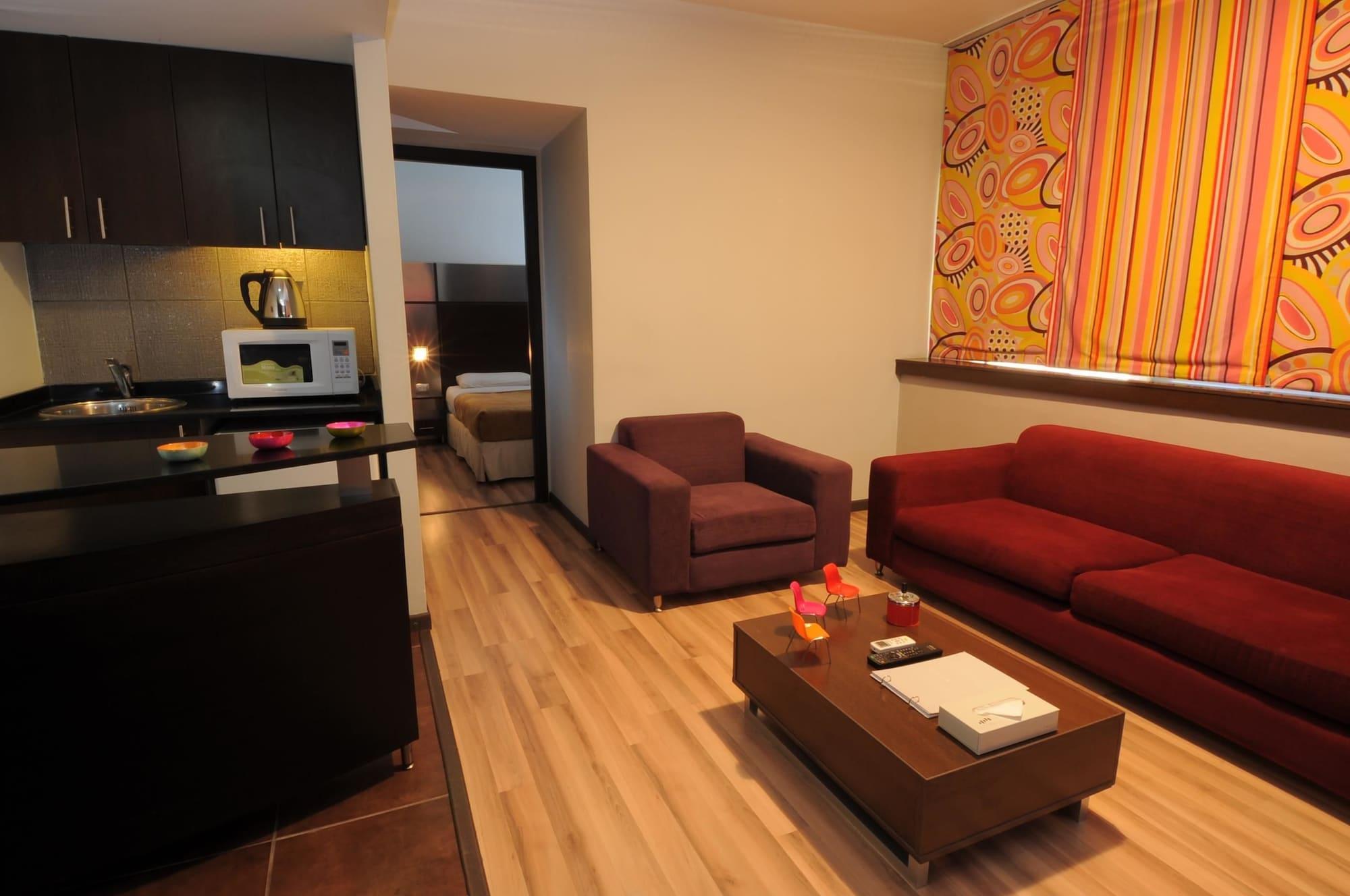 Suite Hotel Chrome - Beirut Bagian luar foto