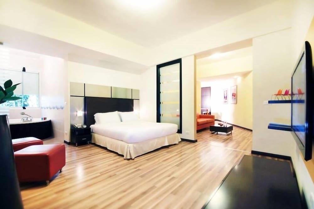 Suite Hotel Chrome - Beirut Bagian luar foto